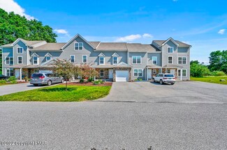 217 Norma Ln, Sciota, PA 18354
