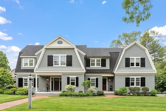 2 Eastman Rd, Andover, MA 01810
