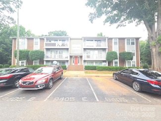 9405 Old Concord Rd, Charlotte, NC 28213