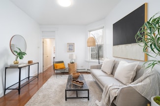 101 Zabriskie St Unit 2, Jersey City, NJ 07307