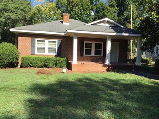 5351 Springfield Rd, Williston, SC 29853