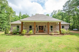 4570 New Light Rd, Starkville, MS 39759