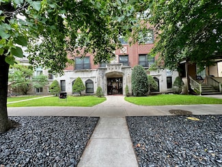 4427 N Seeley Ave Unit 307, Chicago, IL 60625