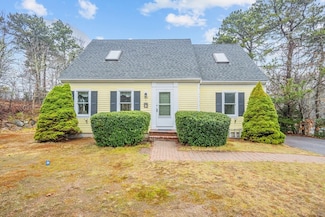 424 Yankee Dr, Brewster, MA 02631