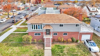 137-05 159th St, Jamaica, NY 11434