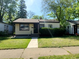15730 Paulina St, Harvey, IL 60426