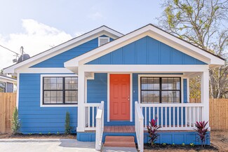 1115 Lowery St, Bryan, TX 77803