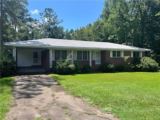 614 Lafayette St S, La Fayette, AL 36862