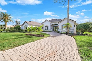 6628 Glen Arbor Way, Naples, FL 34119