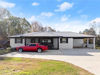 5042 Hopewell Rd, Murrayville, GA 30564