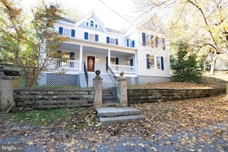 401 Henry Clay St, Harpers Ferry, WV 25425
