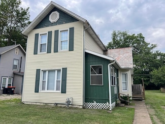 68 Moull St, Newark, OH 43055