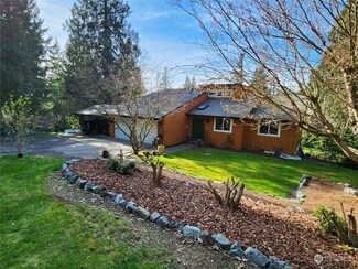 17213 E Lake Goodwin Rd, Stanwood, WA 98292
