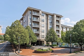 8045 Newell St Unit 512, Silver Spring, MD 20910