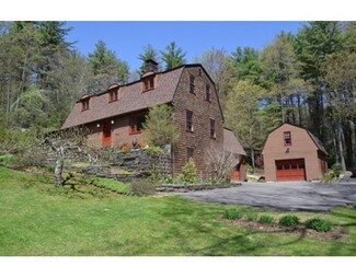 34 Chestnut Hill Rd, Leverett, MA 01054