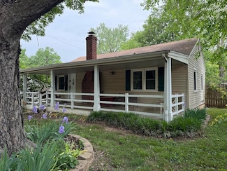 1300 S Pennsylvania Ave, Springfield, MO 65807