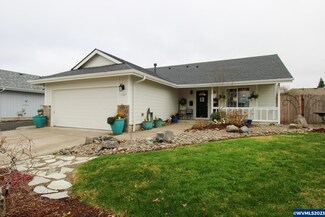 1107 S 7th St, Independence, OR 97351
