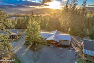 60 Short Dr, Blanchard, ID 83804