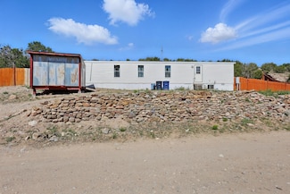 33 Tres Hermanos Rd, Placitas, NM 87043