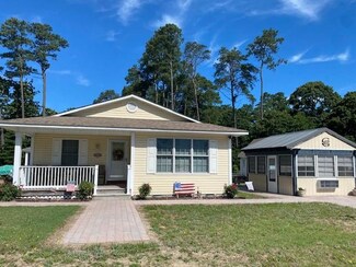 6688 Bay Breeze Dr, Horntown, VA 23395