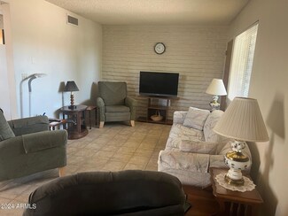 5518 E Lindstrom Ln Unit 8, Mesa, AZ 85215