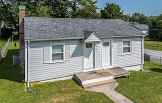 301 Walker St, Lexington, VA 24450