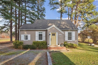 2816 Benefit Rd, Chesapeake, VA 23322