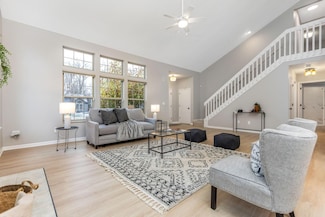 5407 Bullfinch Dr, Westerville, OH 43081