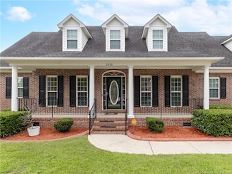 2815 Prioress Dr, Fayetteville, NC 28306