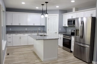 146 Mound St, Forsyth, MO 65653