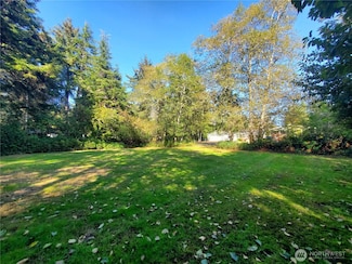 741 Chenois Ave NE, Ocean Shores, WA 98569