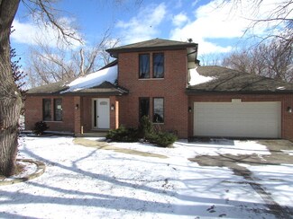 4517 Yender Ave, Lisle, IL 60532