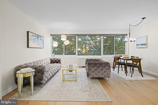 1330 New Hampshire Ave NW Unit 213, Washington, DC 20036