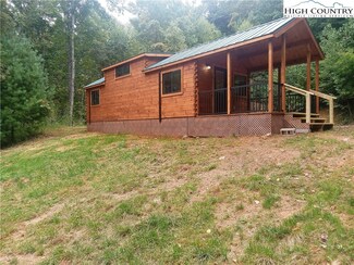 234 Pioneer Trails Rd SE, Warrensville, NC 28693