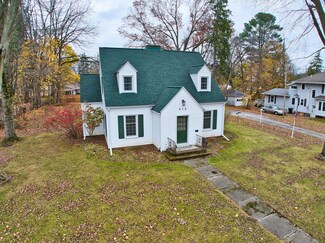 612 Irwin Ave, Albion, MI 49224
