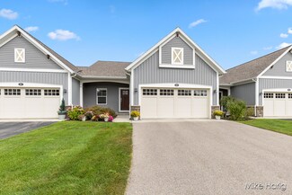 883 S Center Park Dr SW, Byron Center, MI 49315