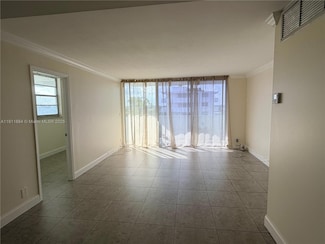 3703 NE 166th St Unit 910, North Miami Beach, FL 33160