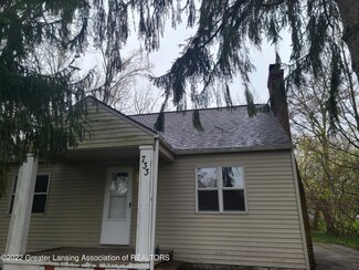 733 W Miller Rd, Lansing, MI 48911