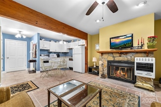 138 Village Dr, Boone, NC 28607