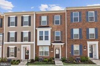 22890 Eileen Square, Sterling, VA 20166