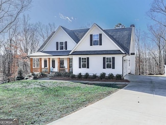 711 Carver Mill Rd, Talking Rock, GA 30175