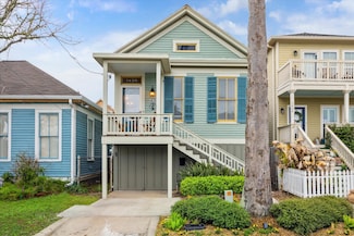 1426 Avenue M, Galveston, TX 77550