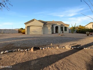 608 W Restin Rd, Phoenix, AZ 85086