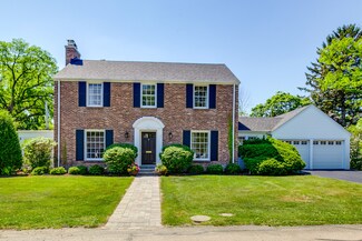 406 Kelling Ln, Glencoe, IL 60022