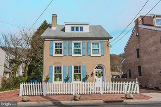 88 N Main St, Lambertville, NJ 08530