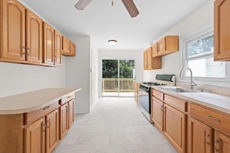 690 Corbalis Place, Yonkers, NY 10703
