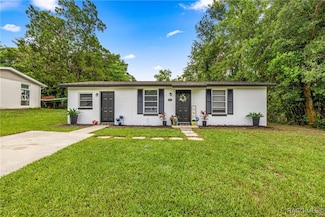 1872 W Freeman Place, Citrus Springs, FL 34434