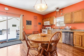 277 Winifred St E, Saint Paul, MN 55107