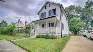 30 Yard Ave, Freehold, NJ 07728