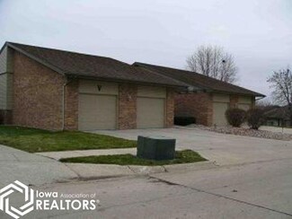 2016 N Randall Rd Unit 9, Carroll, IA 51401